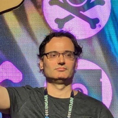 Portrait of David Meléndez Cano at DEF CON